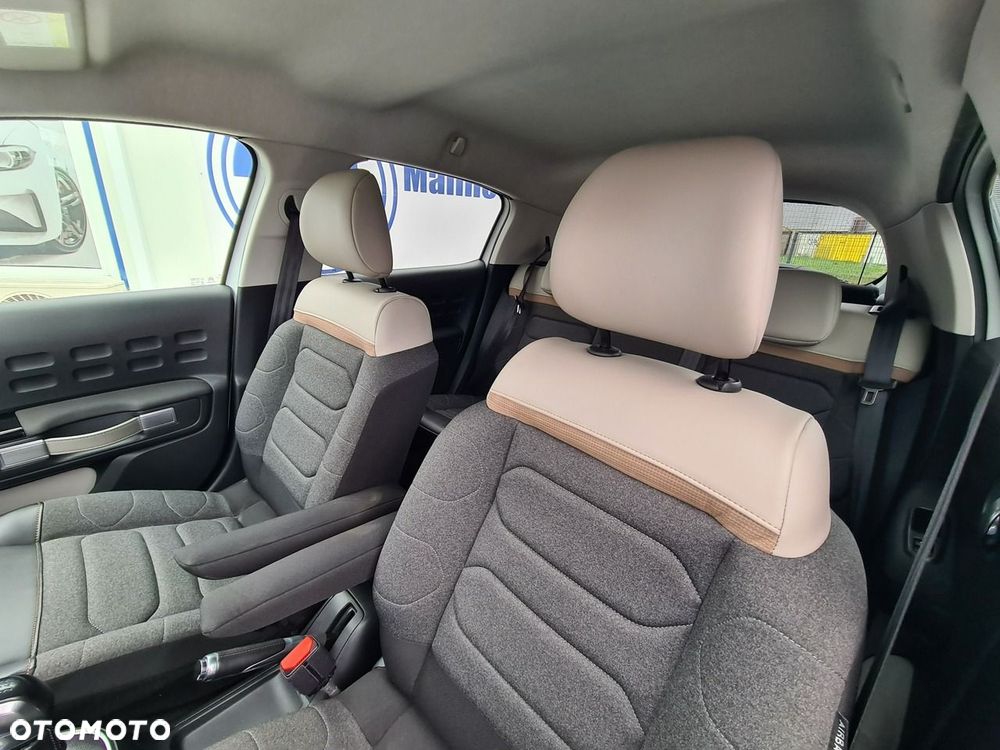 Citroën C3 1.2 PureTech Shine - 25