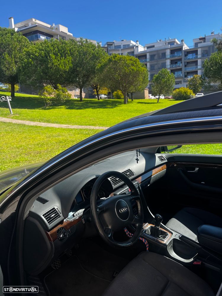 Audi A4 Avant 1.9 TDI m6 Exclusive - 10