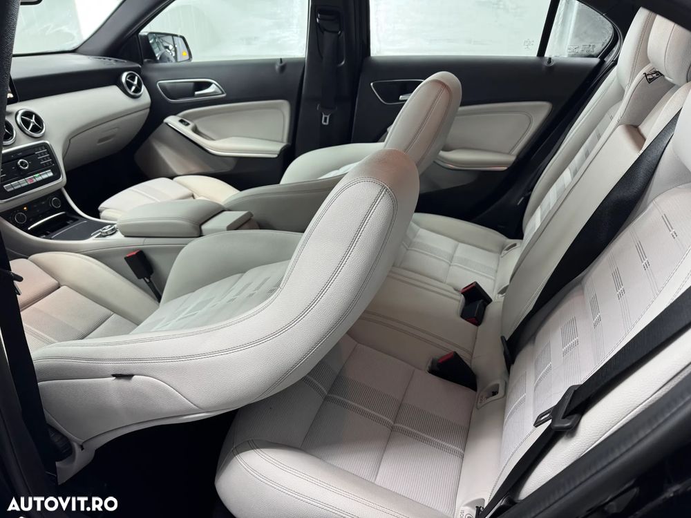 Mercedes-Benz A 200 d 7G-DCT AMG Line - 8