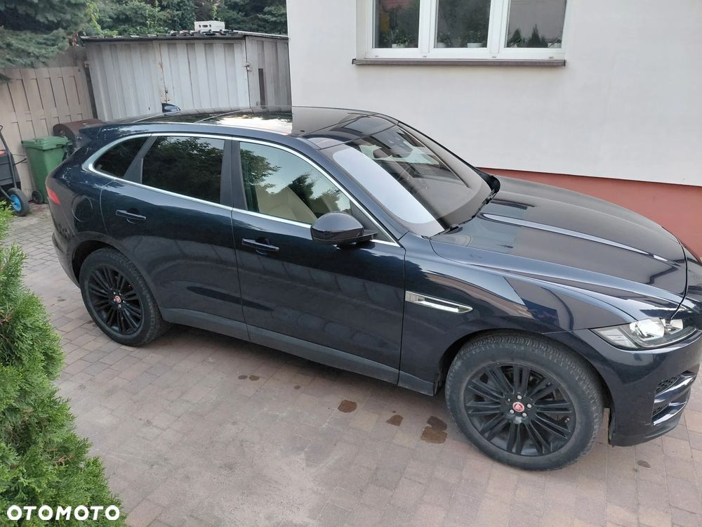 Jaguar F-Pace 2.0 i4P AWD Prestige - 4