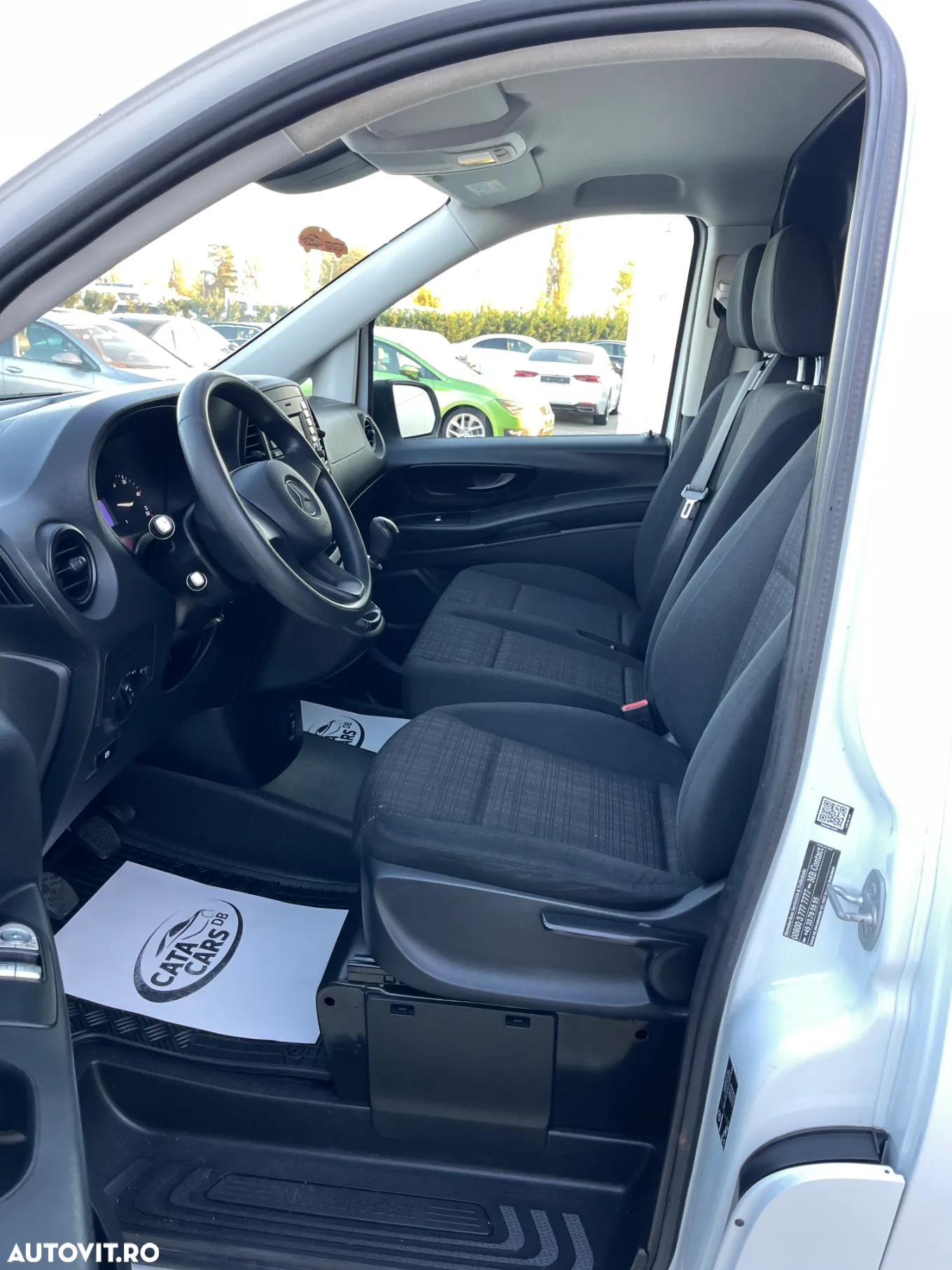 Mercedes-Benz Vito 111CDI LUNG USI SPATE - 29