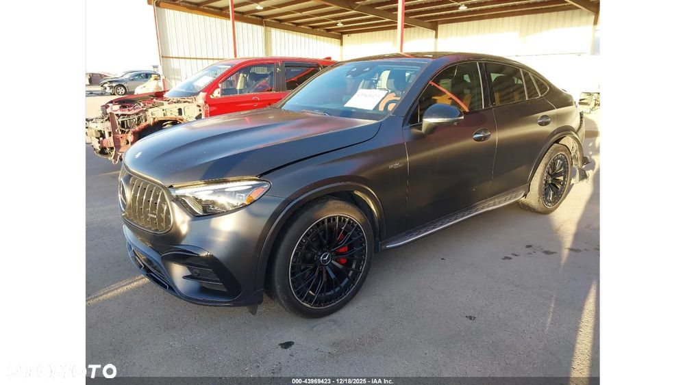 Mercedes-Benz GLC - 1