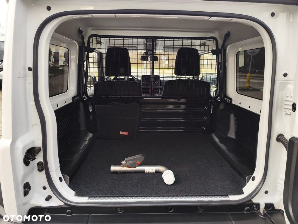 Suzuki Jimny - 10