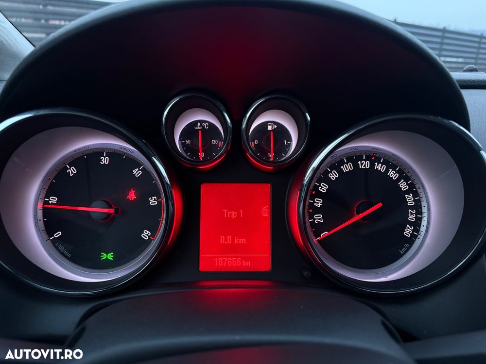 Opel Astra 1.7 CDTI DPF Design Edition - 12