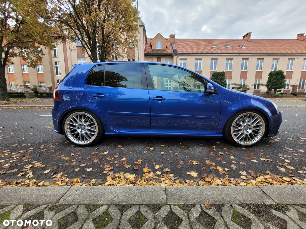 Volkswagen Golf R32 4Motion DSG - 2
