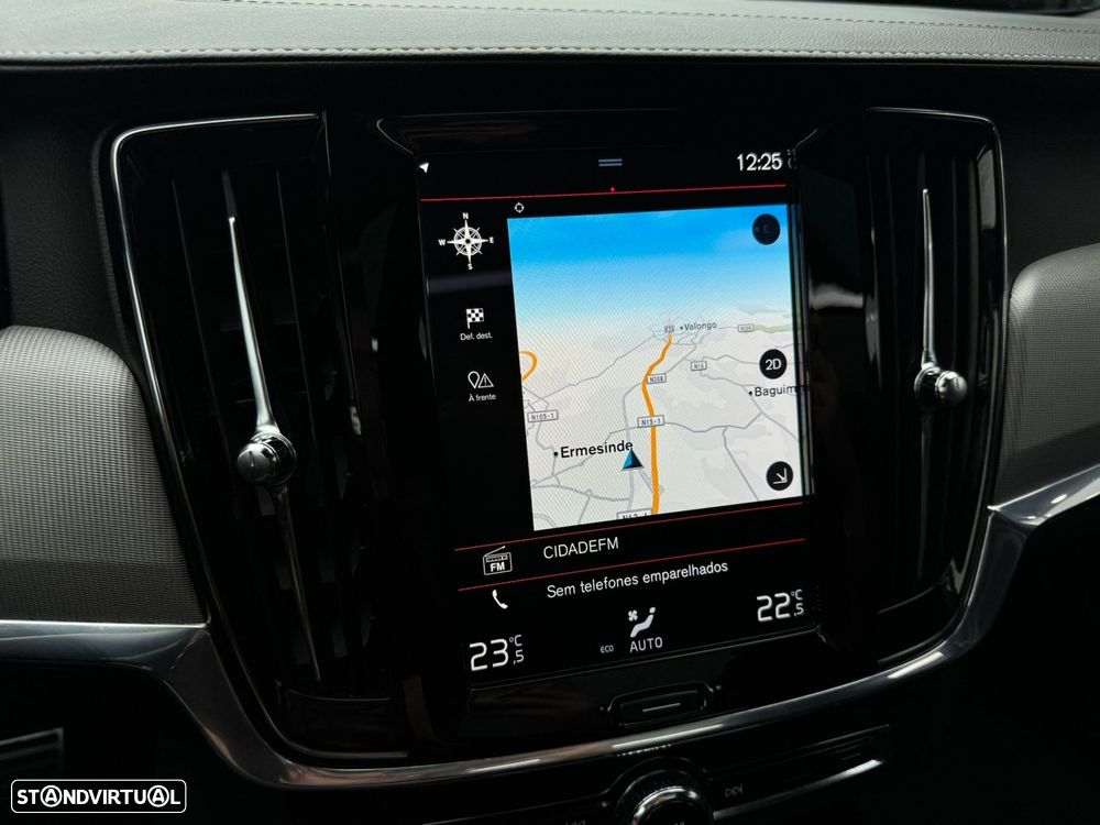 Volvo V90 2.0 T8 PHEV R-Design AWD - 44