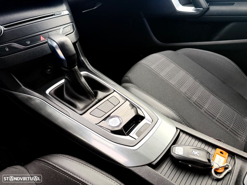 Peugeot 308 SW BlueHDi 130 EAT8 Stop & Start Active Pack - 7