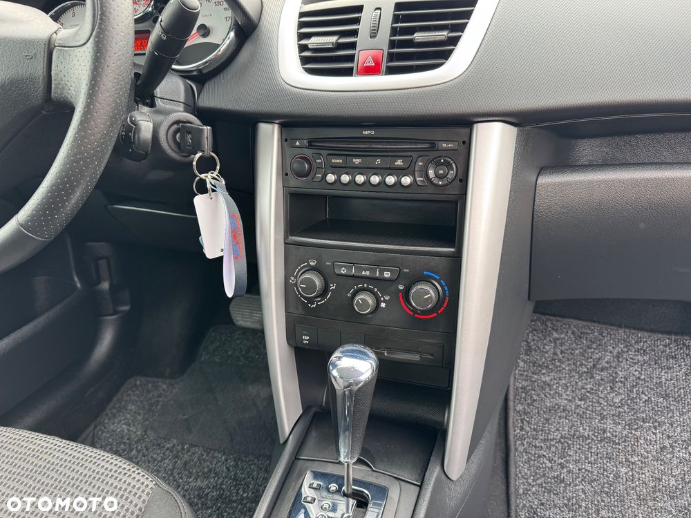 Peugeot 207 - 27