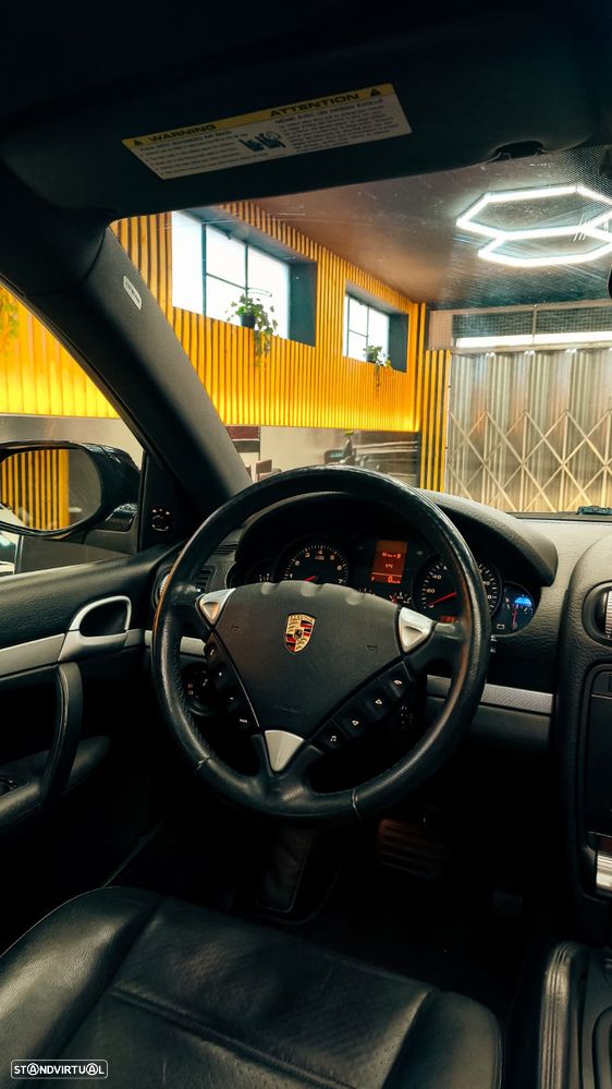 Porsche Cayenne Tiptronic S - 10