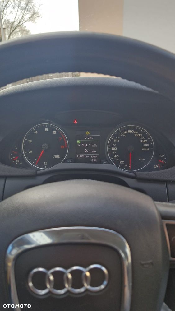 Audi A4 Limousine - 10