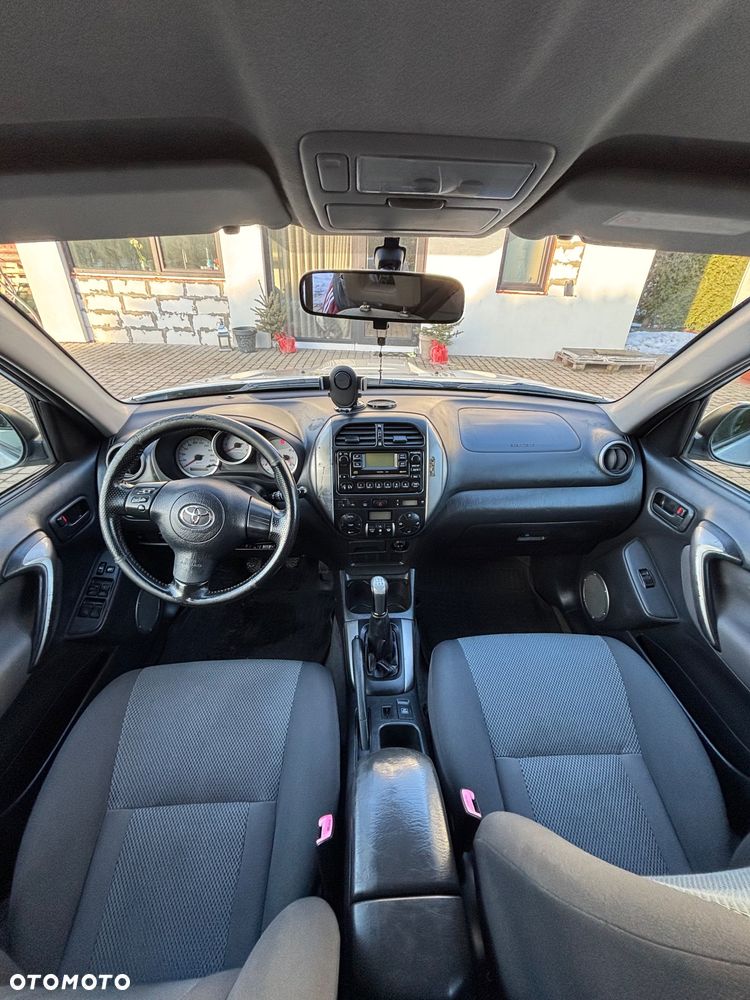Toyota RAV4 2.0 D-4D 4x4 - 9