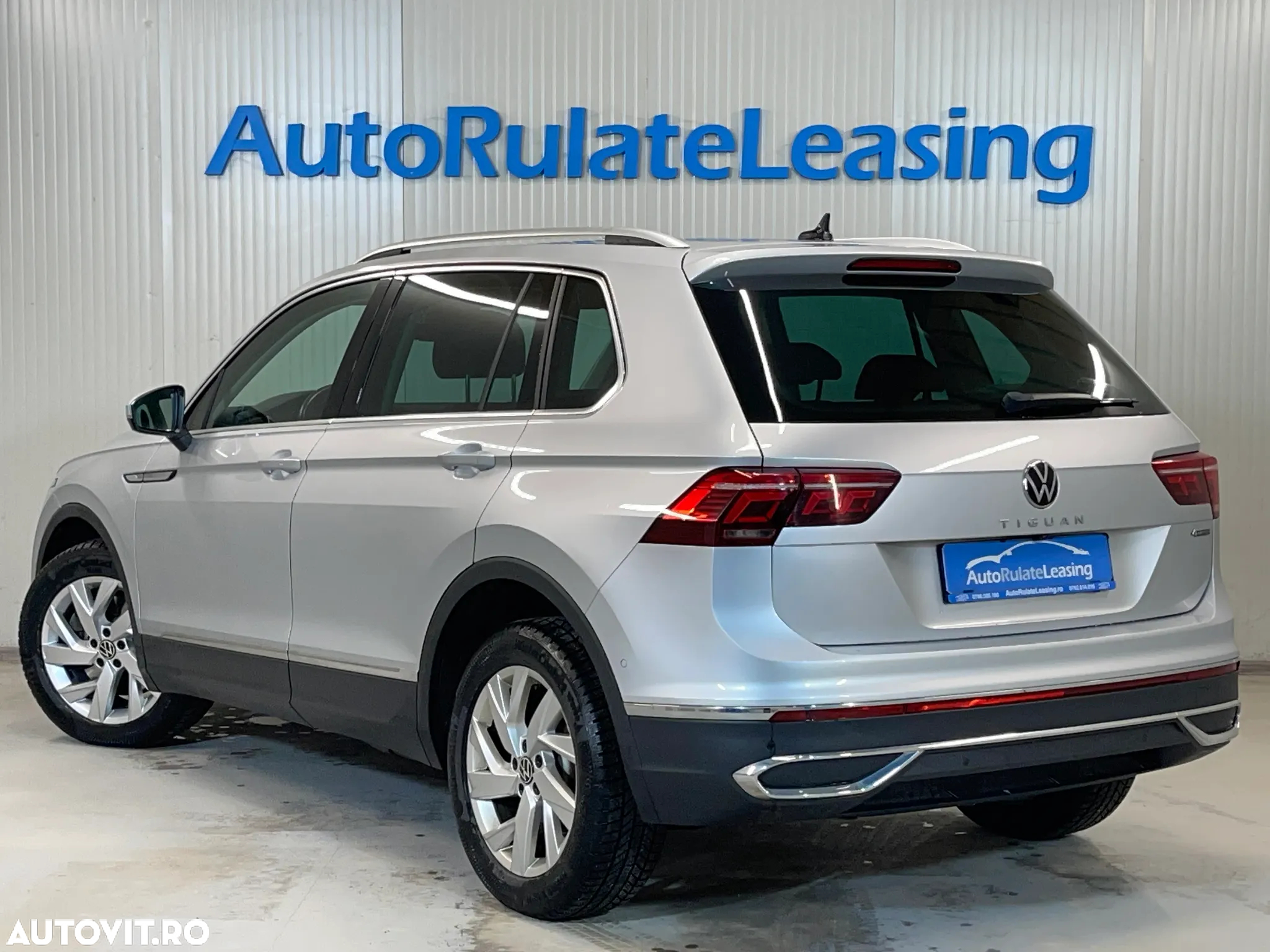Volkswagen Tiguan 2.0 TDI SCR DSG 4Motion Elegance - 4