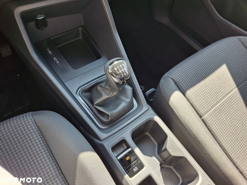 Volkswagen Caddy - 23