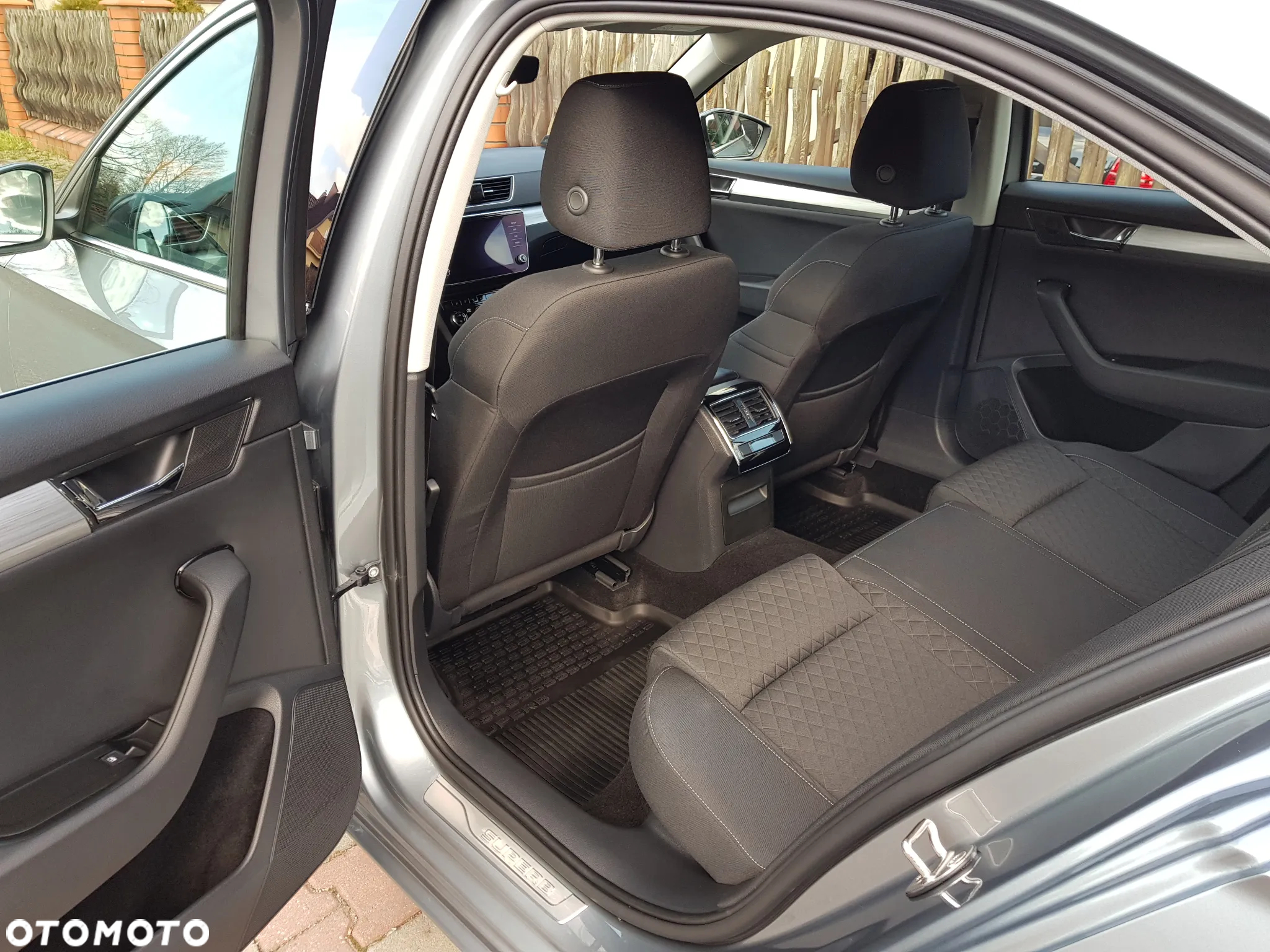 Skoda Superb 1.5 TSI Ambition - 6