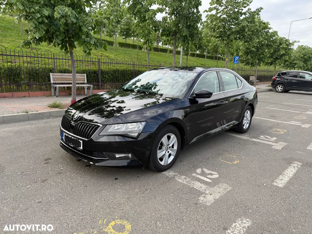 Skoda Superb 1.6 TDI DSG Active - 1