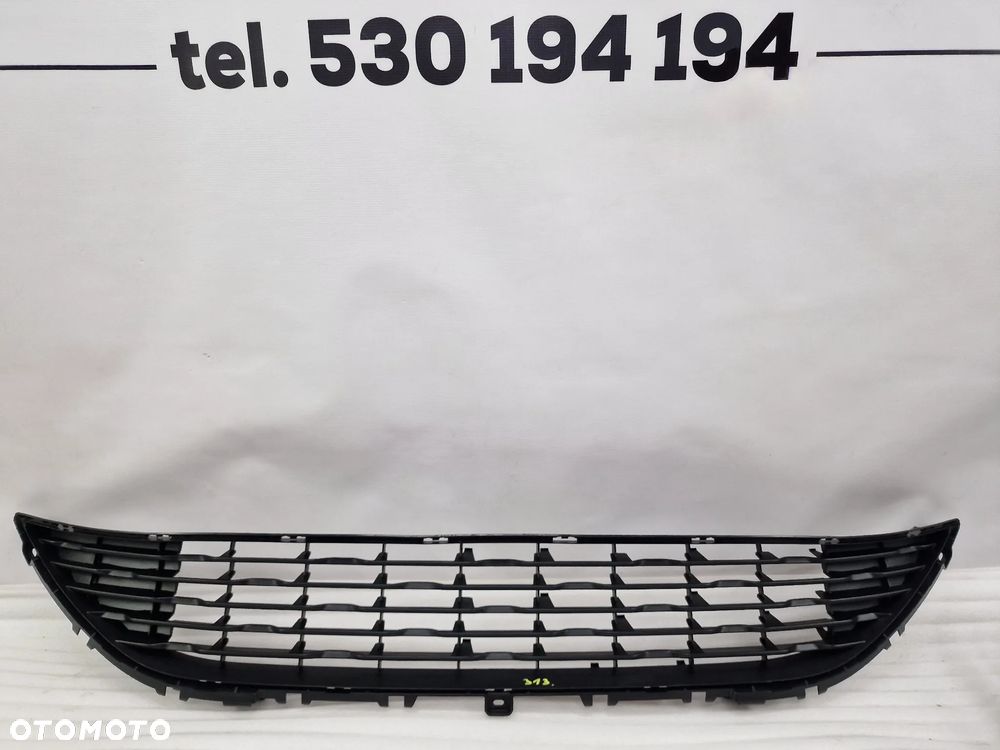 OPEL CORSA F 19- KRATKA ŚRODKOWA ZDERZAKA PRZEDNIEGO PRZÓD BEZ PDC , NR 9829831980 , NR AUKCJI KR313 - 1