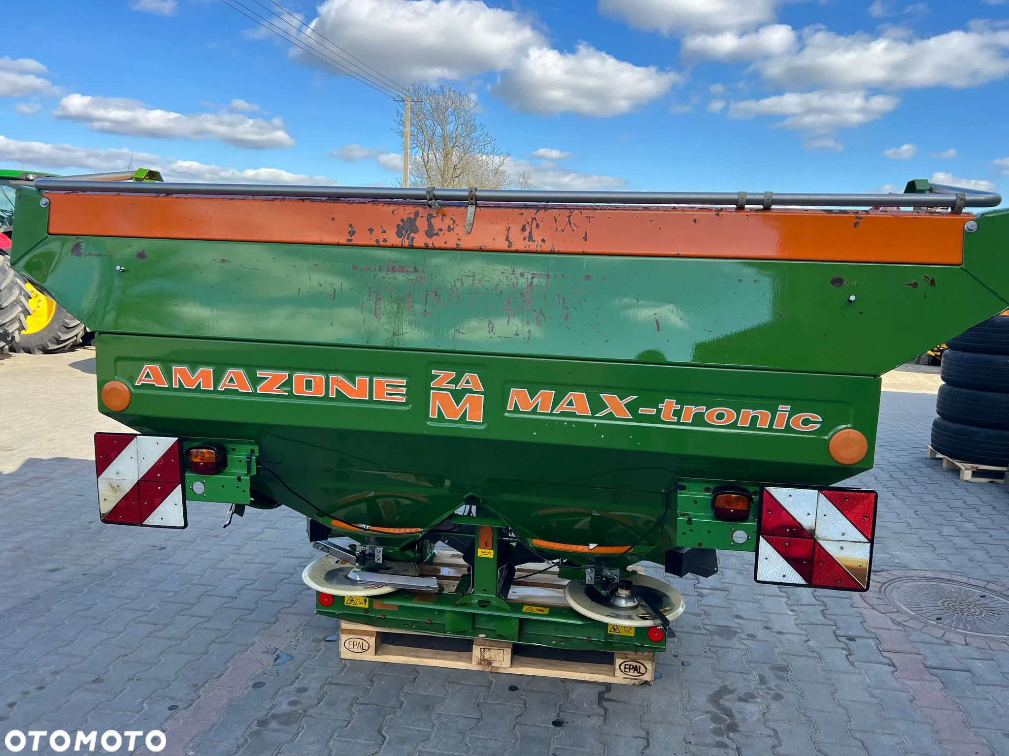 Amazone ZAM MAX - TRONIC SULKY DPX - 11