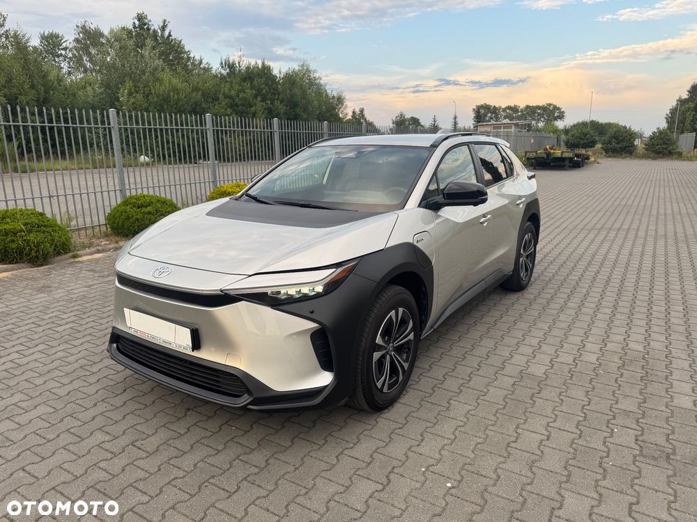 Toyota bZ4X 71.4kWh Prestige - 11