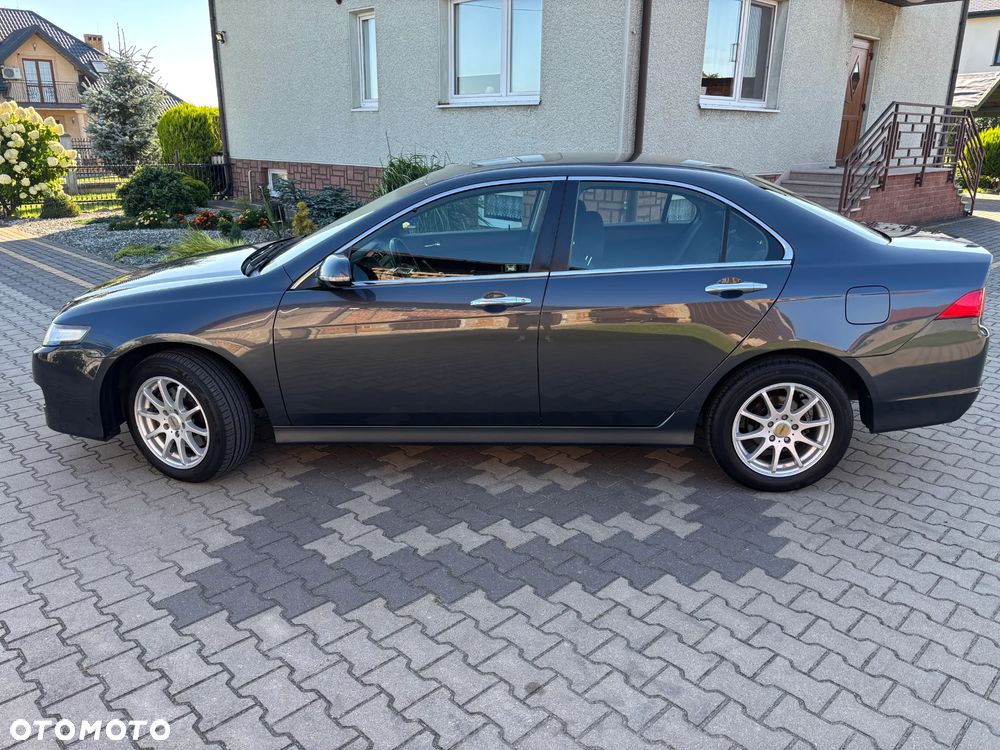 Honda Accord 2.0 Comfort - 4