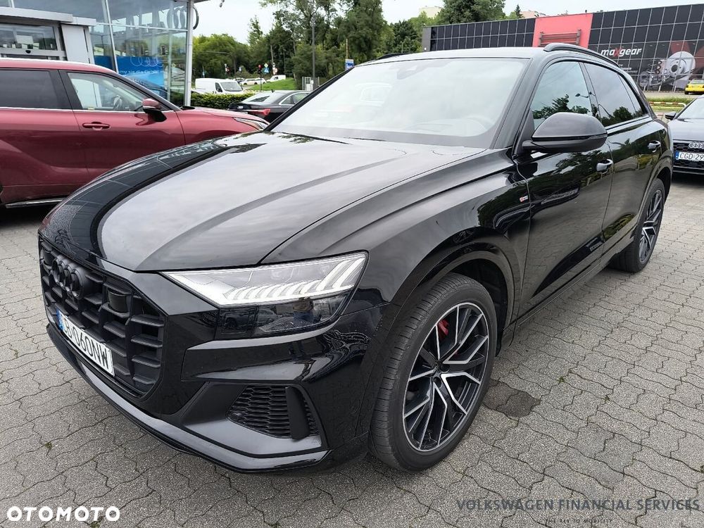 Audi Q8 - 1