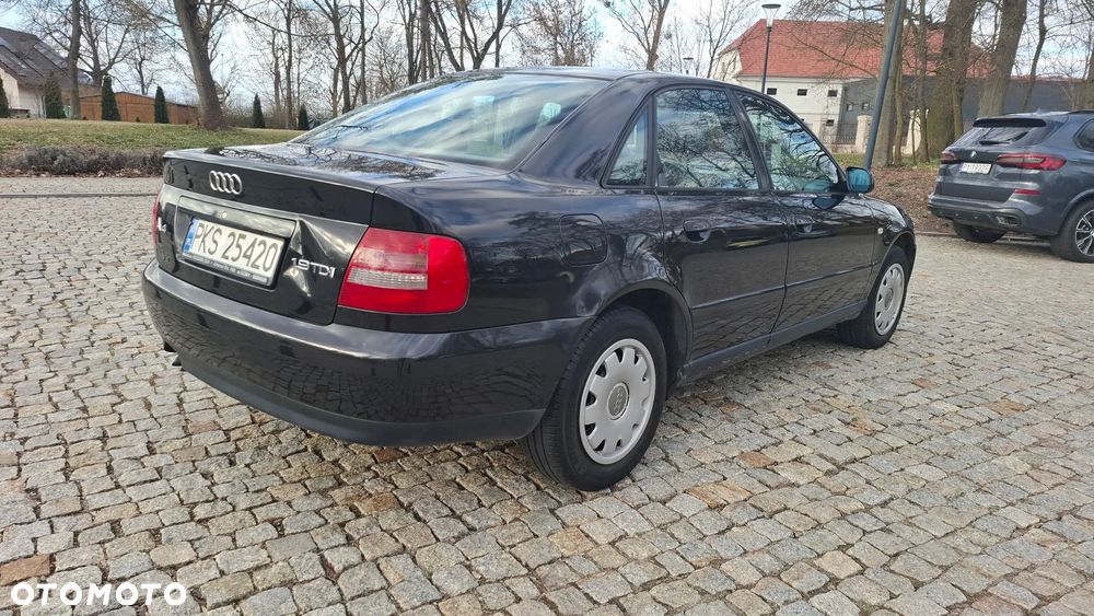 Audi A4 Limousine 1.9 TDI - 4