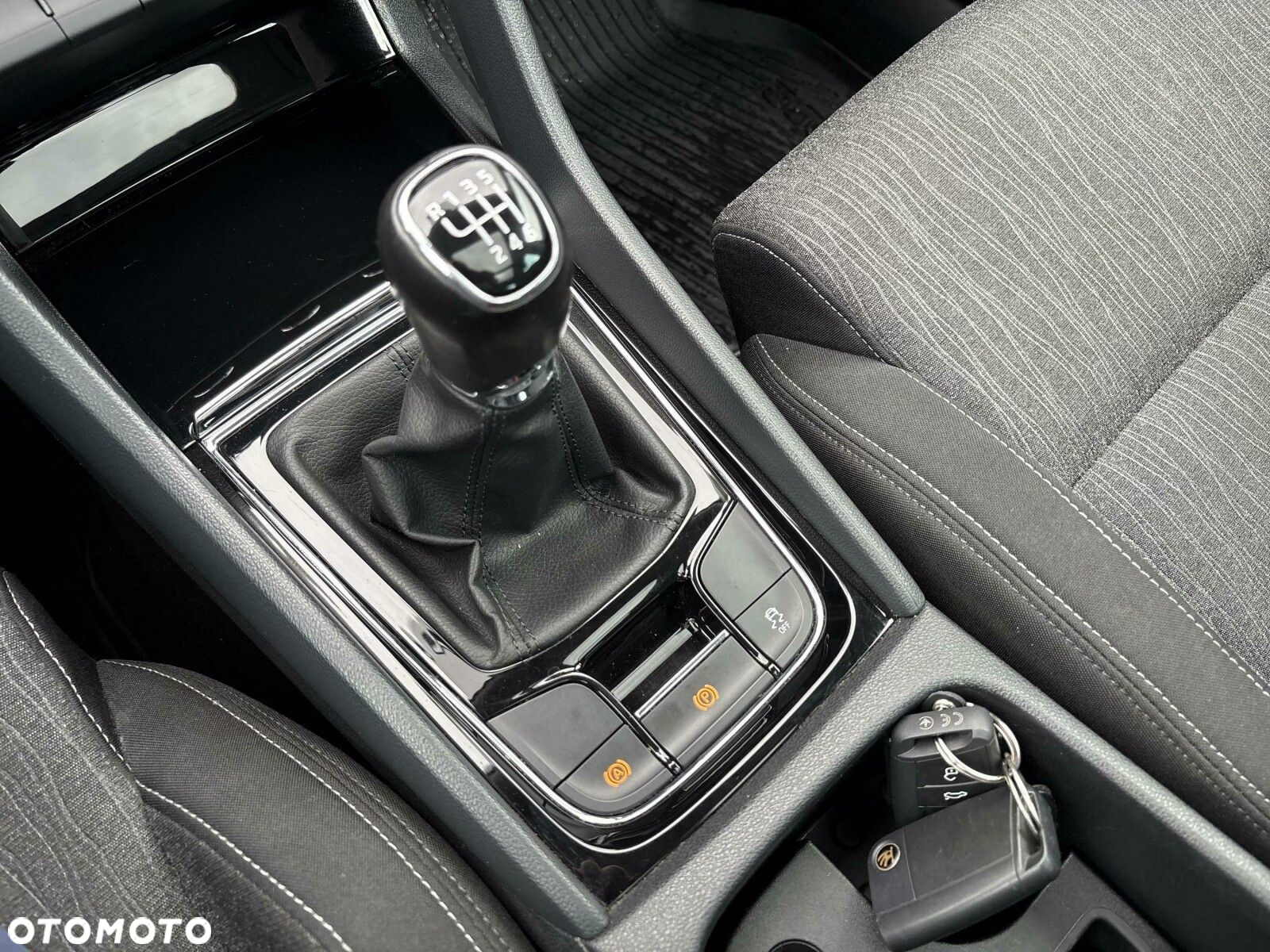 Skoda Karoq - 28