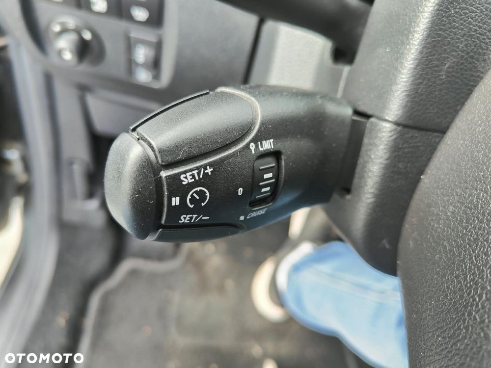 Citroën Berlingo Multispace BlueHDi 100 FEEL - 16