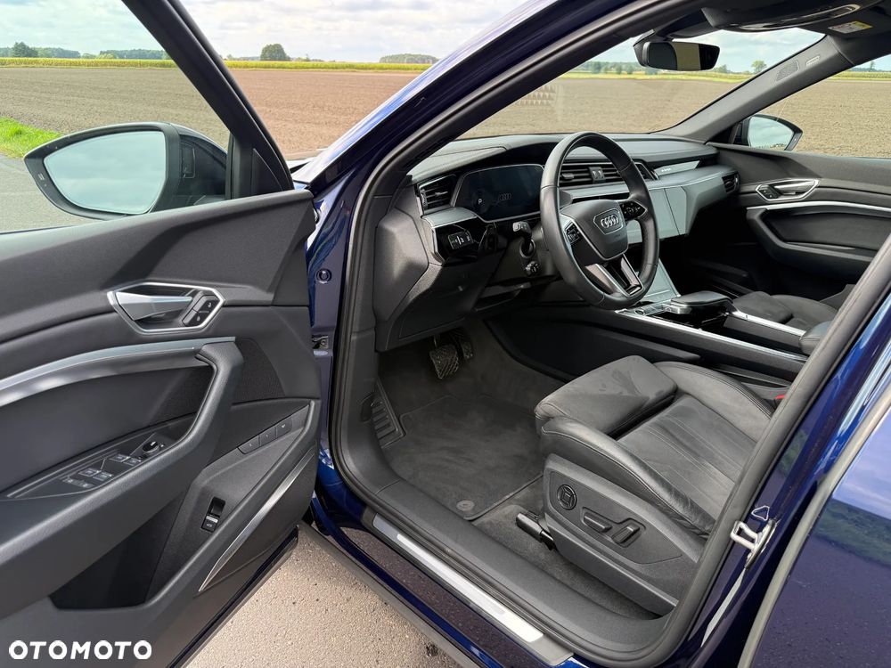 Audi e-tron 55 Quattro Advanced - 9