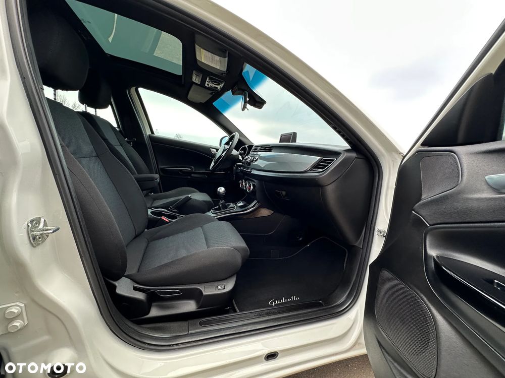 Alfa Romeo Giulietta 1.4 TB 16V Multiair Collezione - 22