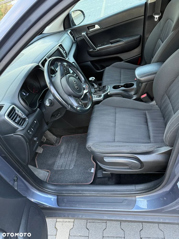 Kia Sportage - 10