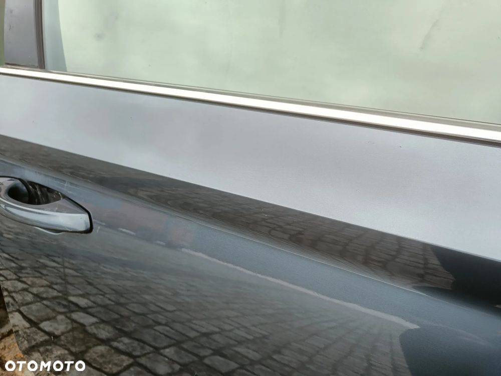 Drzwi Prawe Przednie Skoda Superb 3 III Prawy Przód LF7Y - 9