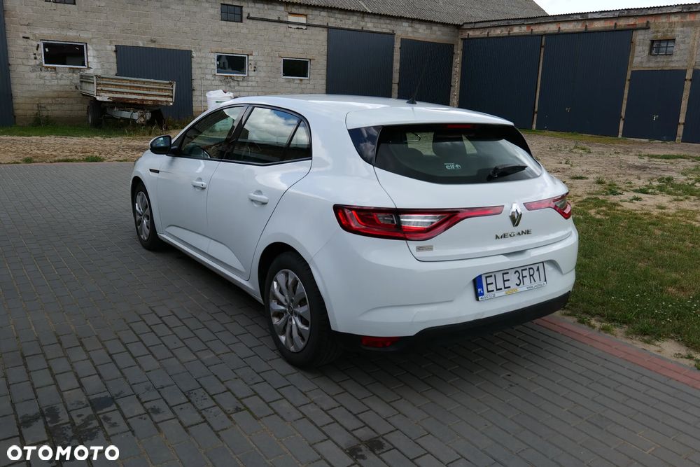 Renault Megane 1.5 Blue dCi Business - 5