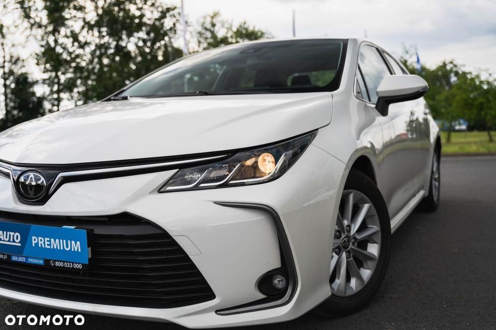 Toyota Corolla - 10