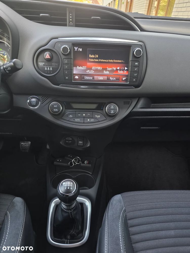 Toyota Yaris - 35