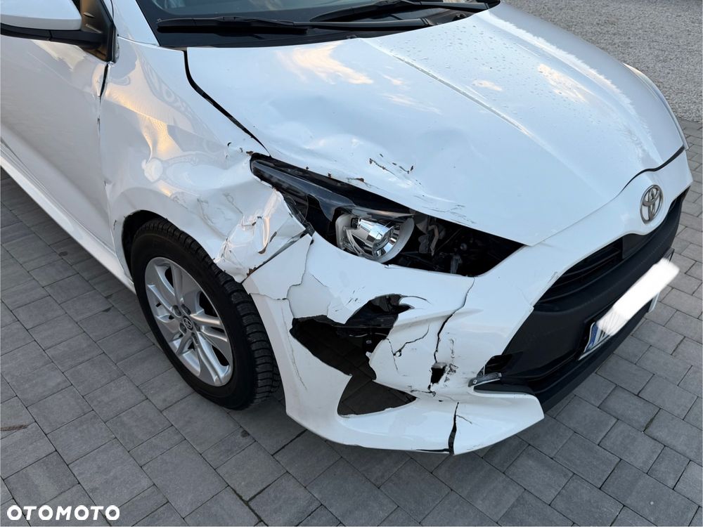 Toyota Yaris 1.5 Comfort - 12