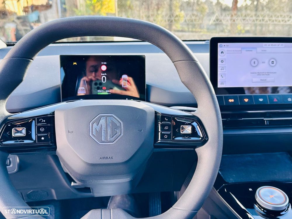 MG MG4 51 kWh Standard - 17