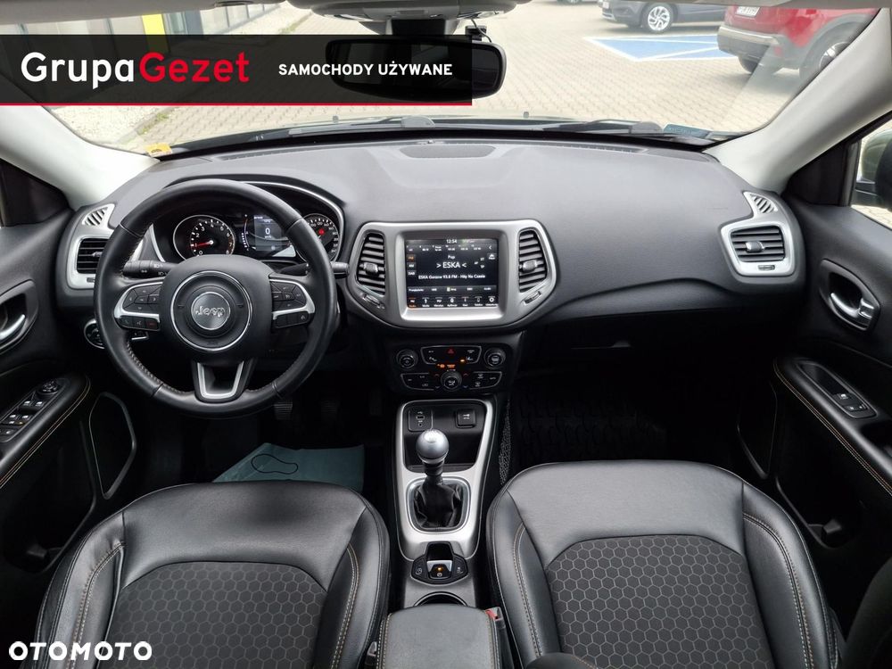 Jeep Compass - 11