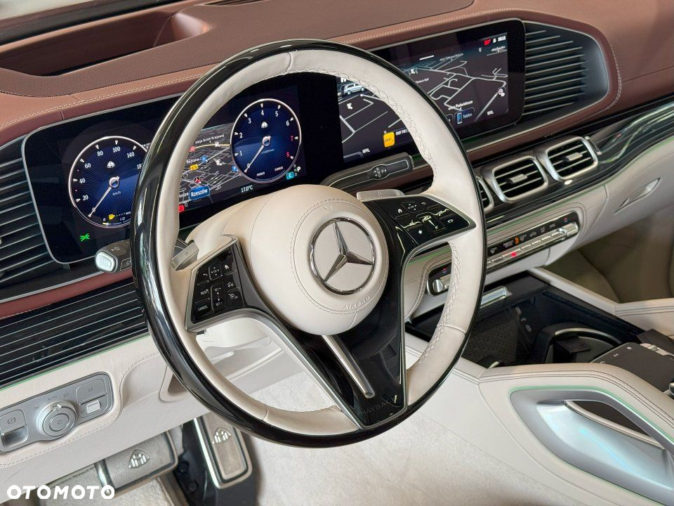 Mercedes-Benz GLS - 18