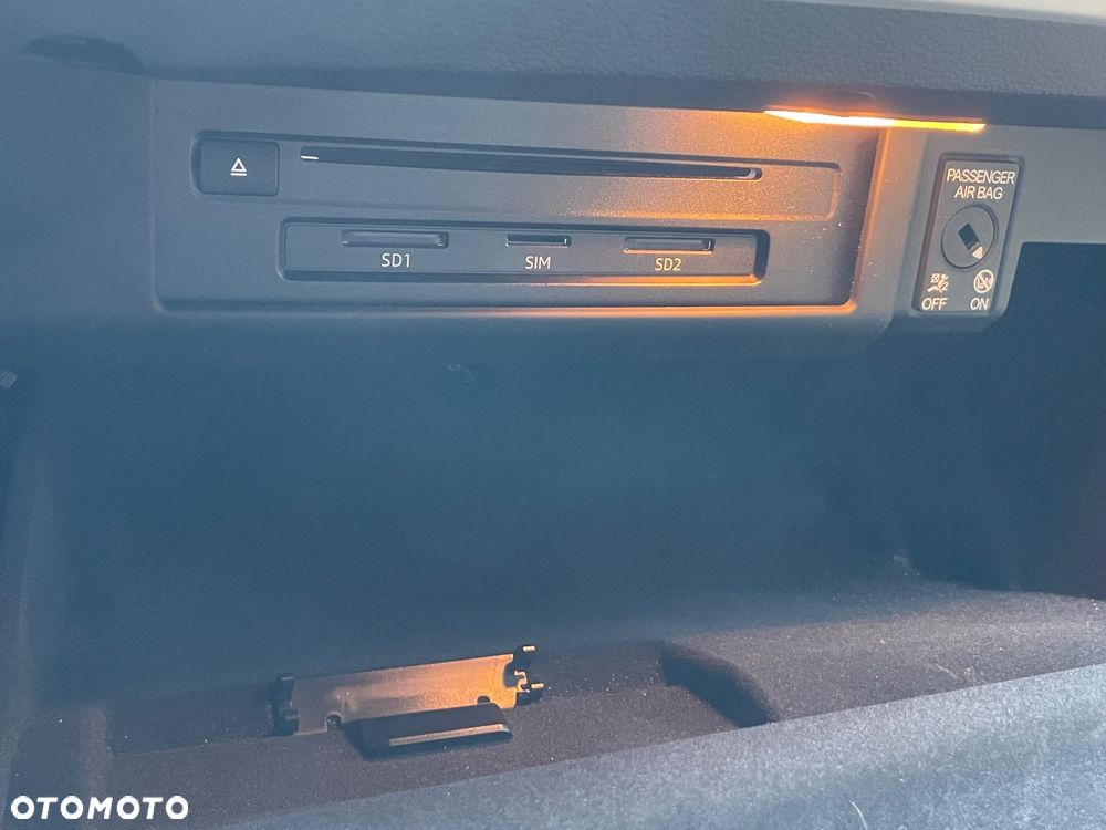 Audi A4 Avant 2.0 TDI S tronic quattro sport - 29