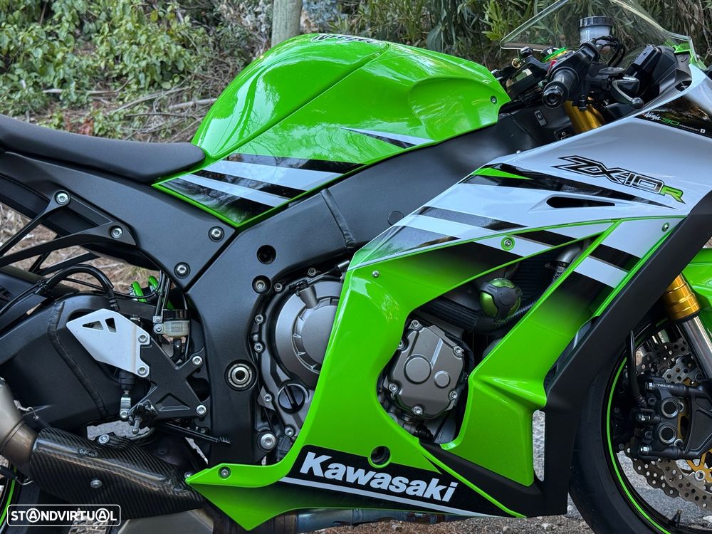 Kawasaki ZX 10 R Aniversario - 25