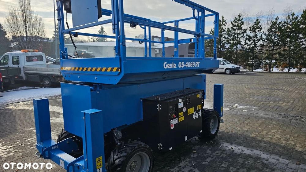 Genie GS-4069 RT - 2