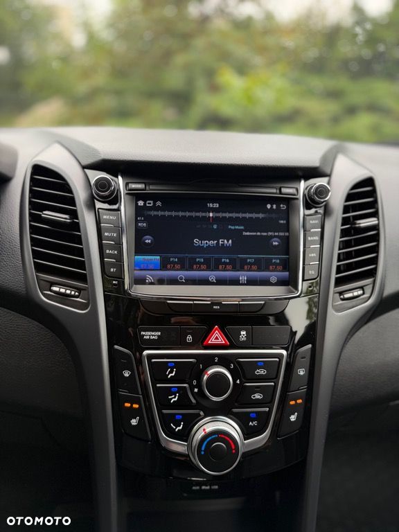 Hyundai i30 1.4 Premium - 23