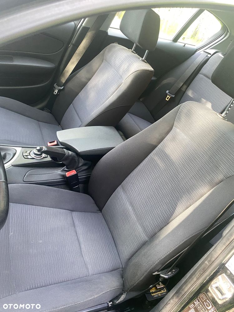 BMW Seria 3 316i - 9