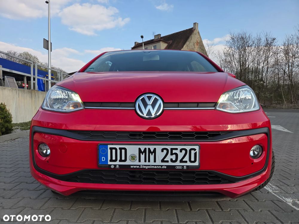 Volkswagen up! street - 27