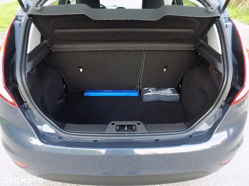 Ford Fiesta 1.25 Titanium - 37