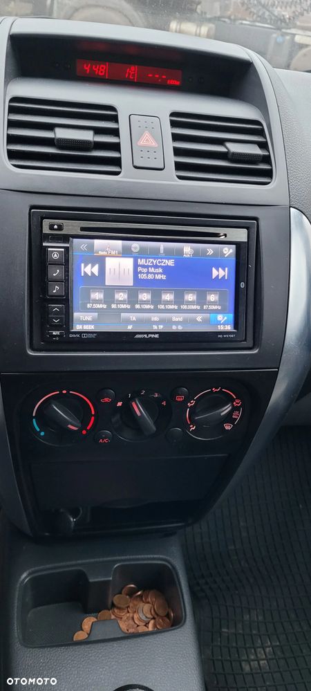 Suzuki SX4 1.9 DDiS DPF 4x4 Club - 12