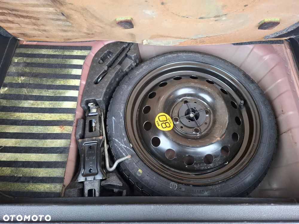 Nissan Note 1.4 Visia EU5 - 32