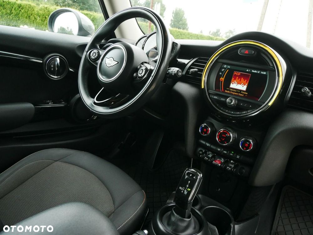 MINI ONE Classic Trim - 26