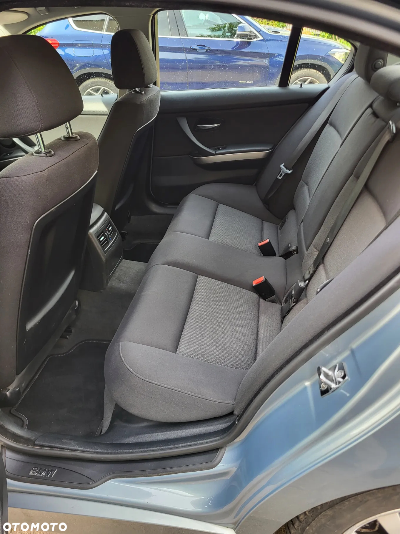 BMW Seria 3 318i - 14