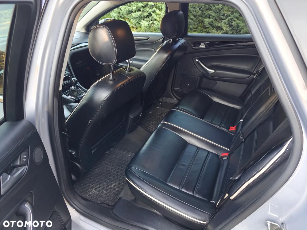 Ford Mondeo 2.0 TDCi Titanium X - 17